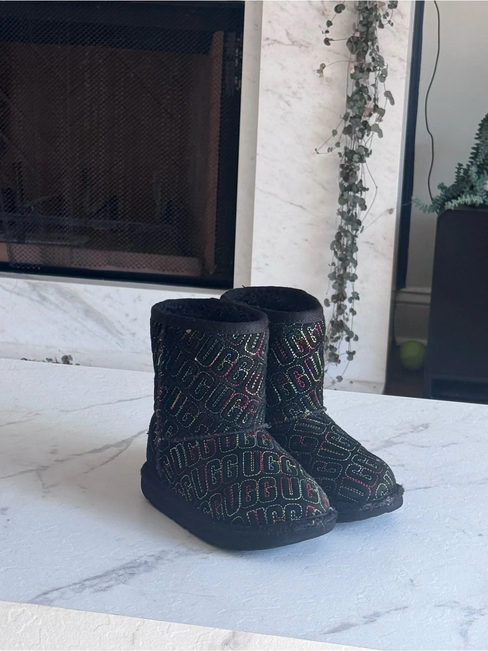 UGG Kids' Classic II Graphic Stitch Short Boots Girls Colorful warm boot Size 11